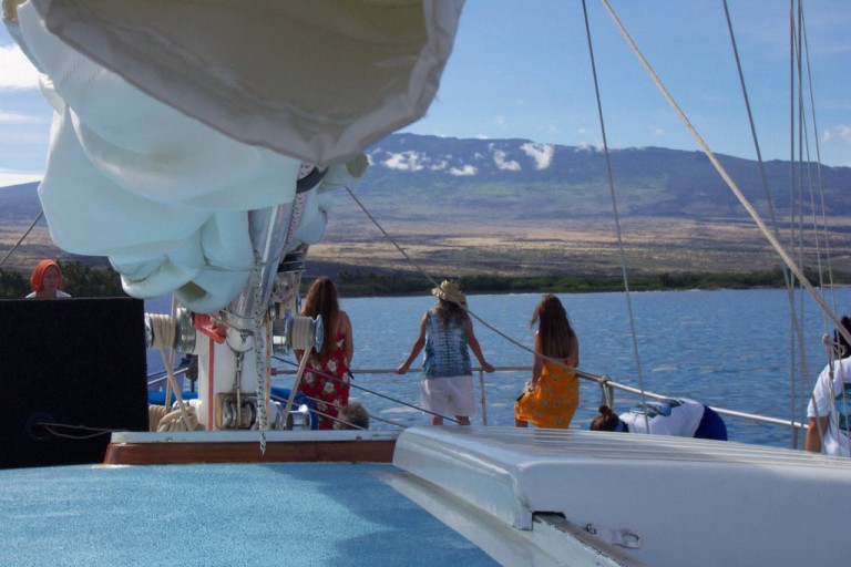 During our week of preparations, we took a special boat trip to Kealakekua Bay.