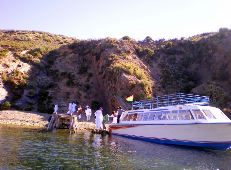 We arrived at the small dock at Maynani on the Isla del Sol.