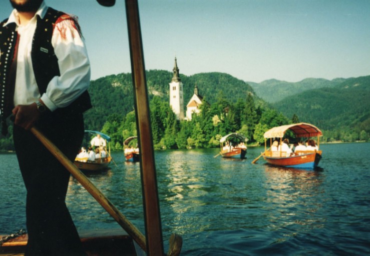 As we all emerged from behind the island, our boats returned to Bled as ONE. Then we boarded our bus to take us to our Activation site at Lake Zavránica.