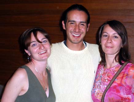 Sisters Sasha and Yana of Russia with Carlos of Bolivia