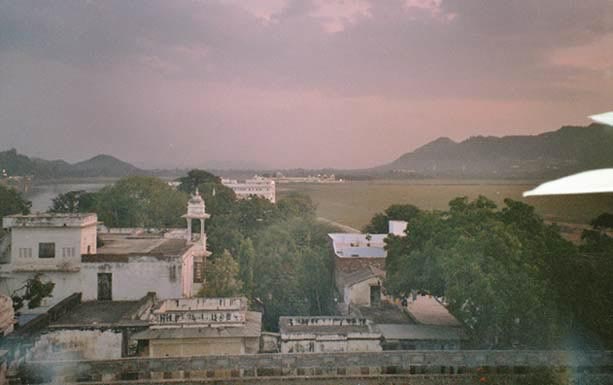 Another view from the Udai Kothi rooftop restaurant showing Jagmandir Island in the distance.