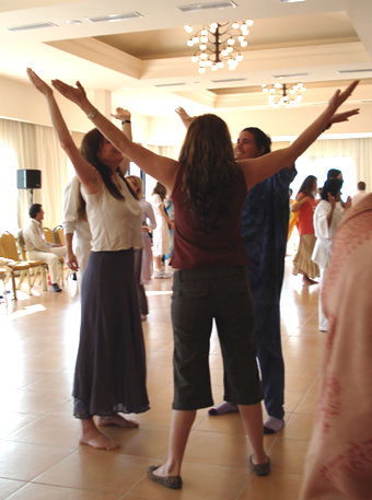 Elara, Nova and Kalasara demonstrate the Insertion Point Dance.