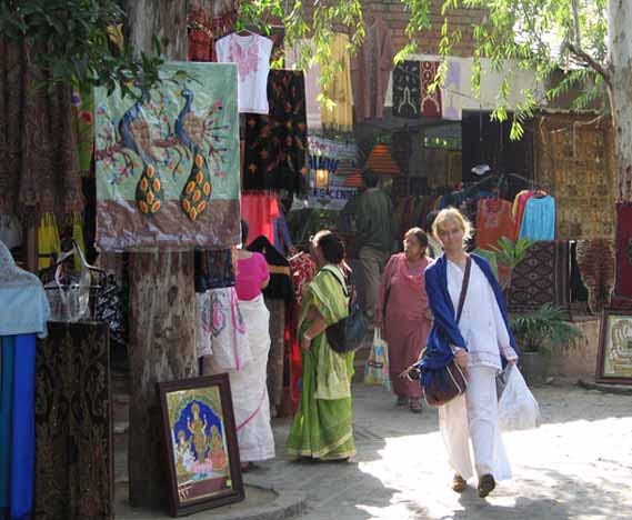 Petra does some last minute shopping in an outdoor marketplace in Delhi.