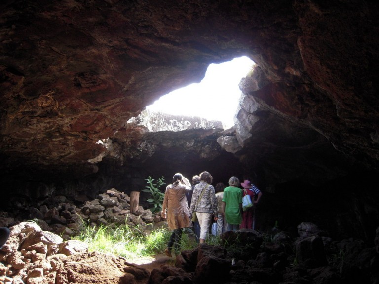 Некоторые из нас исследовали пещеры.